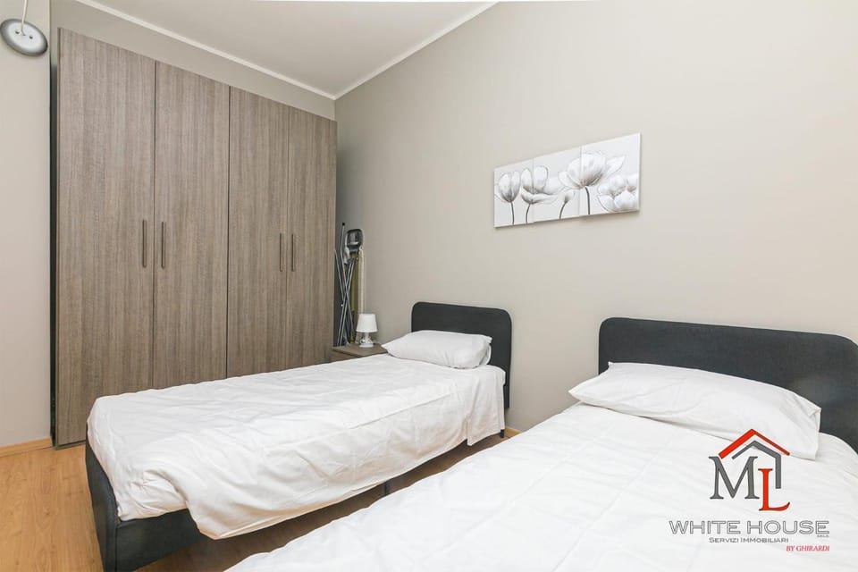 Apartments in Palazzo San Paolo with balconies by ML WHITE HOUSE Apartment in Genoa