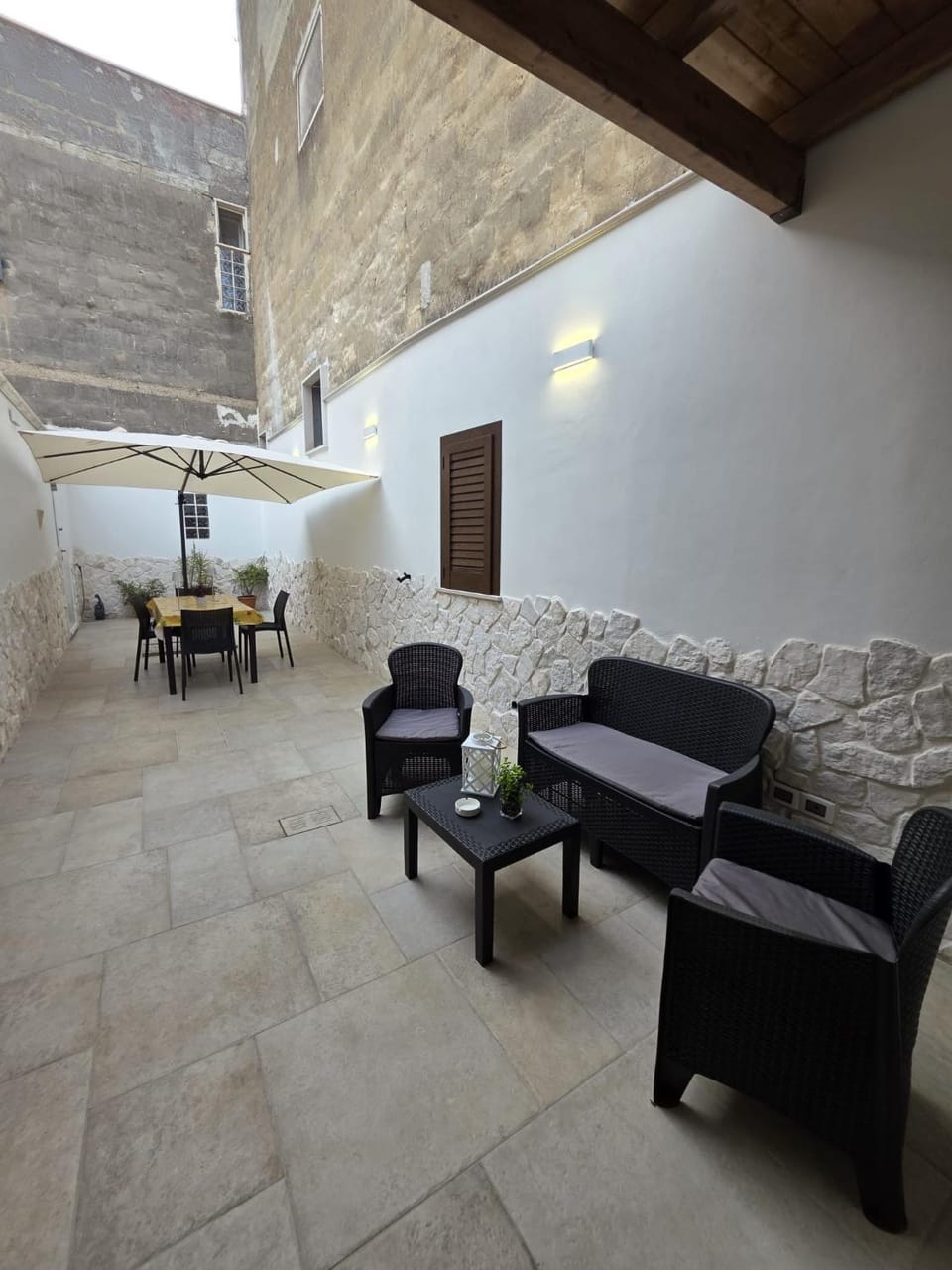 Patio, Balcony/Terrace