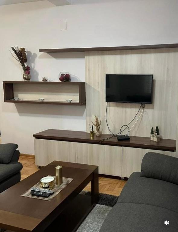 TV and multimedia, Living room