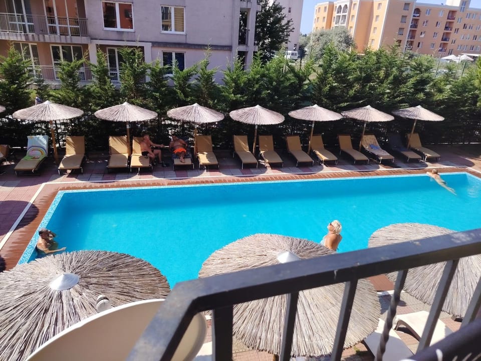 Pool view
