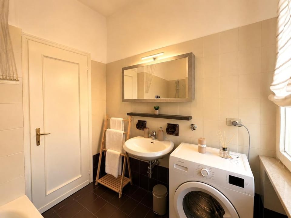District Station Apartment - Città Alta View Apartment in Bergamo