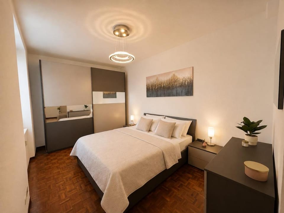 District Station Apartment - Città Alta View Apartment in Bergamo