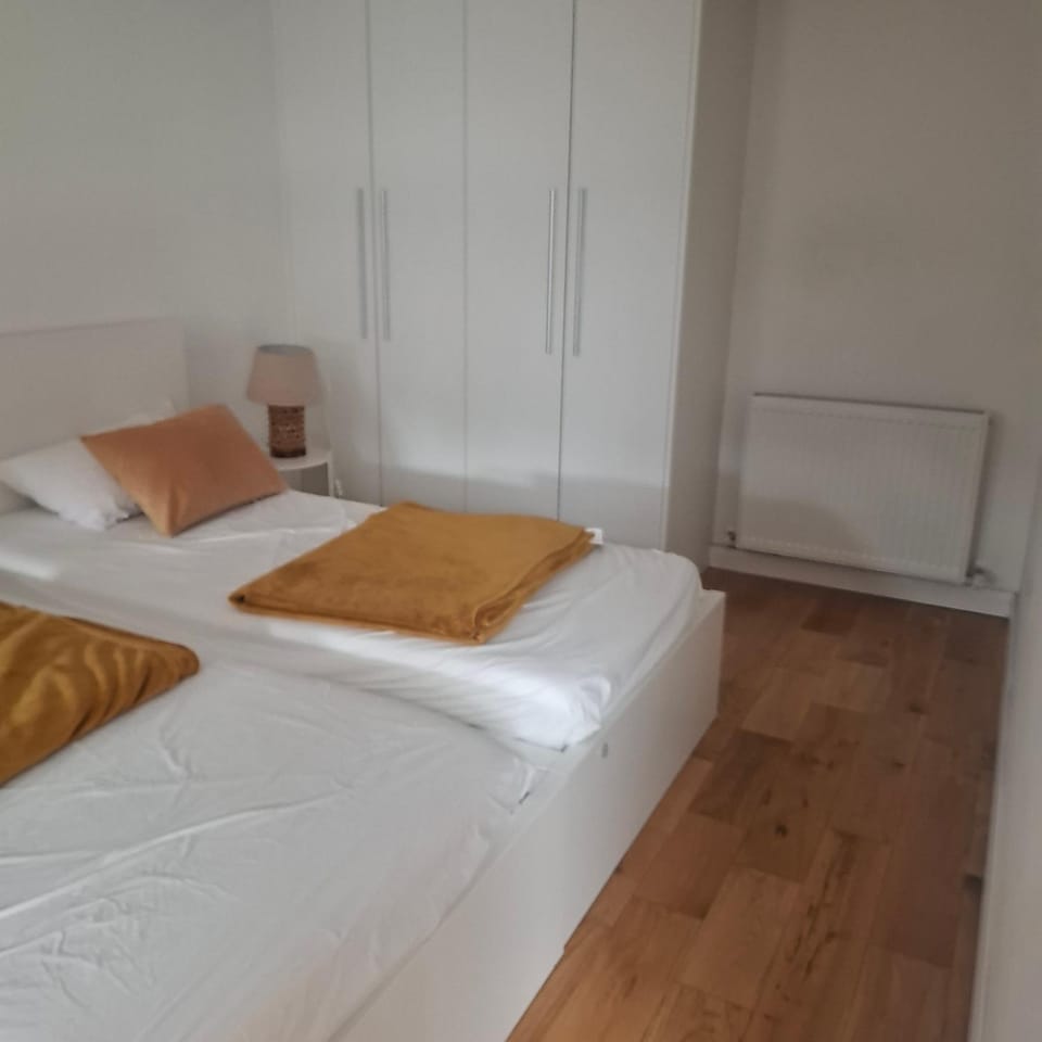 Modern 2BDR Close to Dublin Airport and Coast Apartment in County Dublin