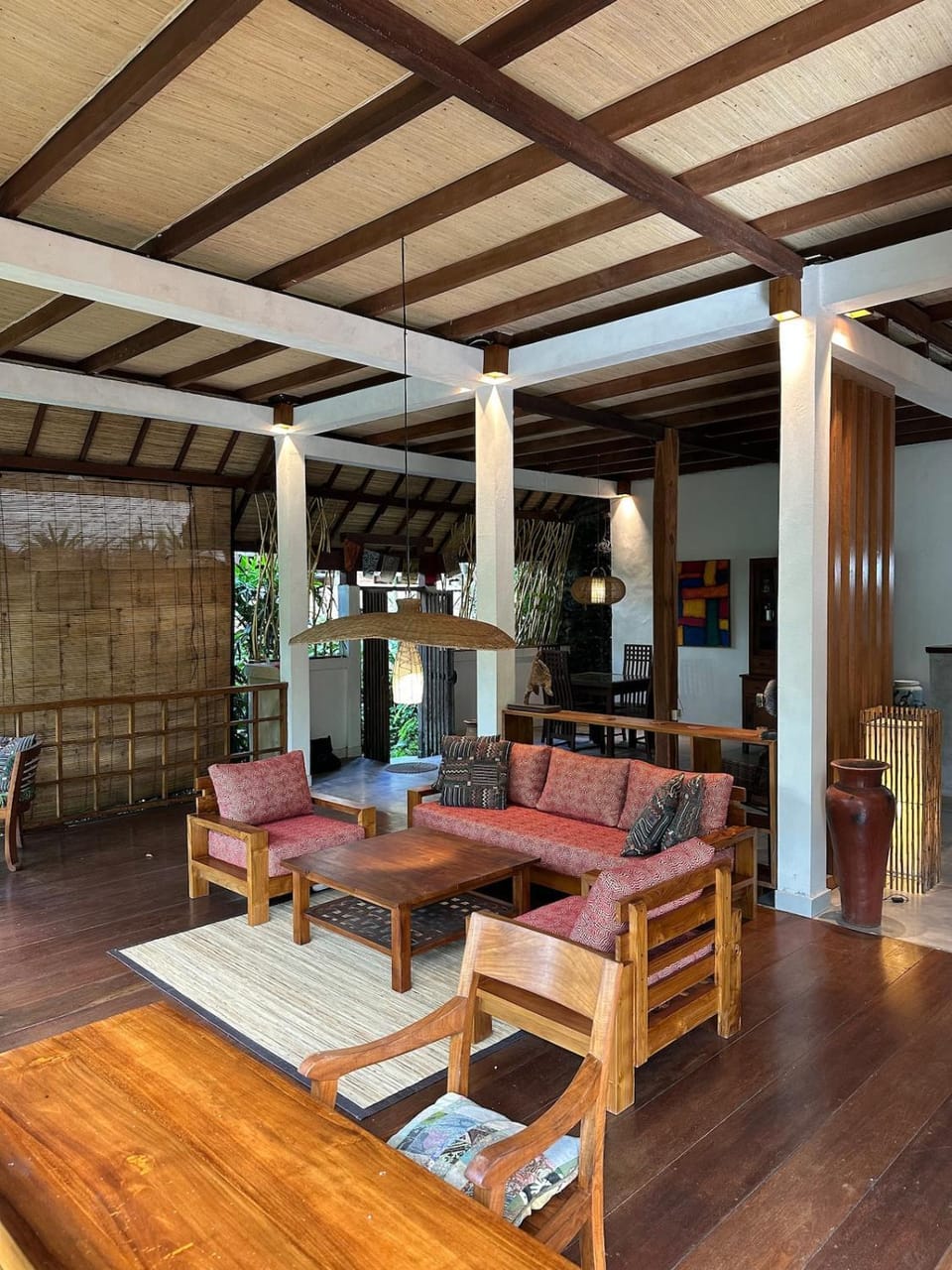 Seating area