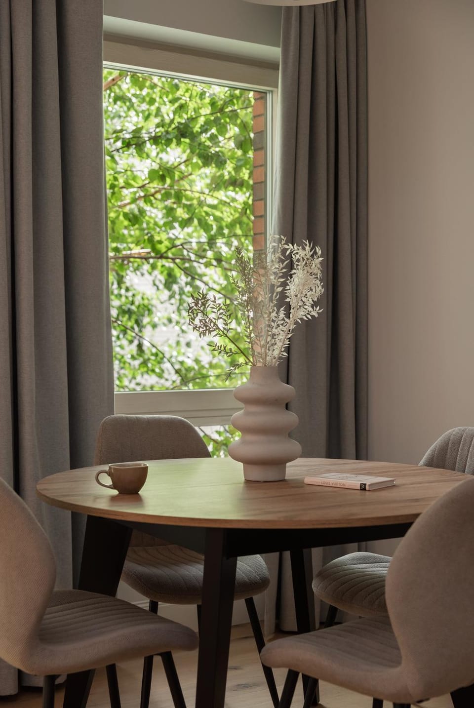 Decorative detail, Dining area