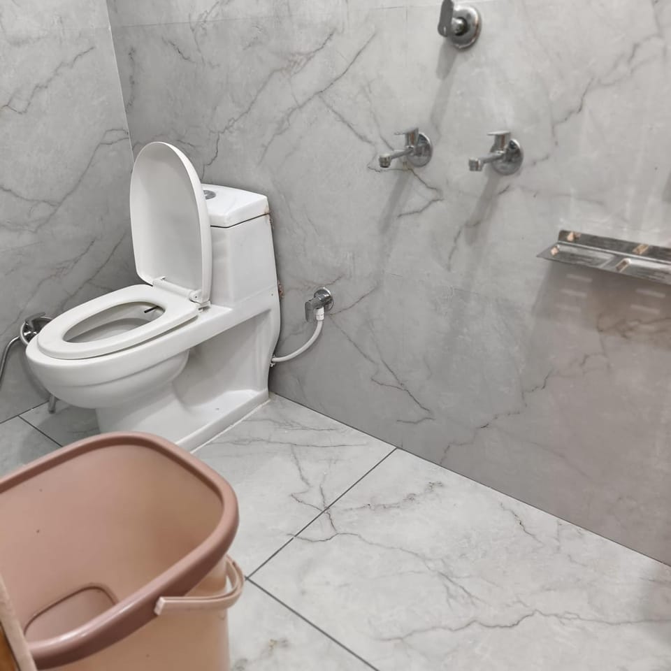 Toilet, Bathroom