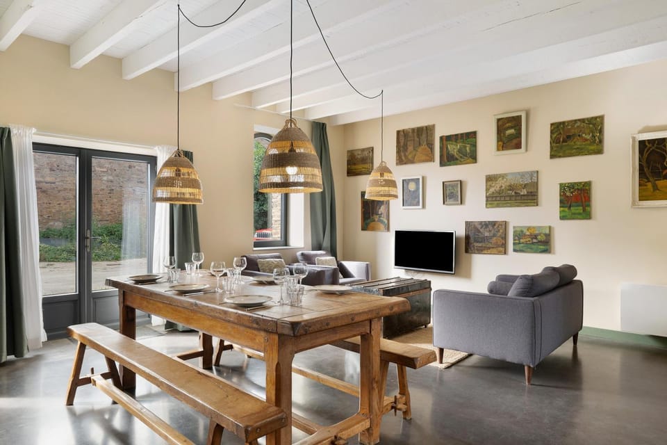 Property building, Living room