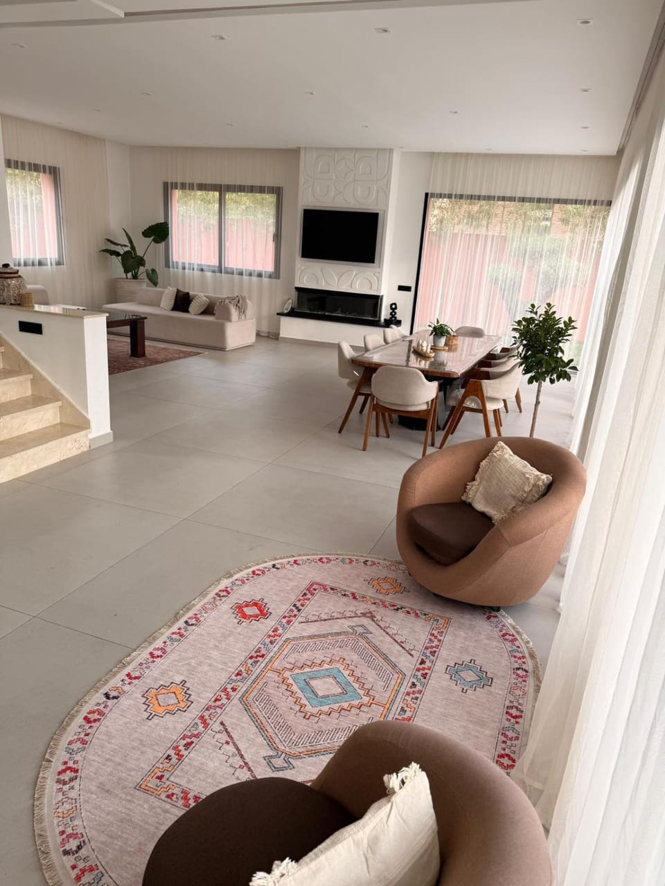 Communal lounge/ TV room, TV and multimedia, Living room, Seating area