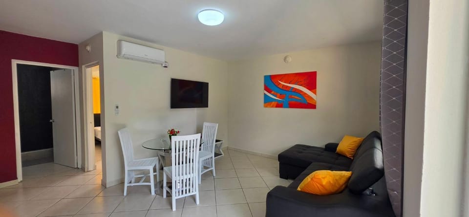 TV and multimedia, Living room, air conditioner