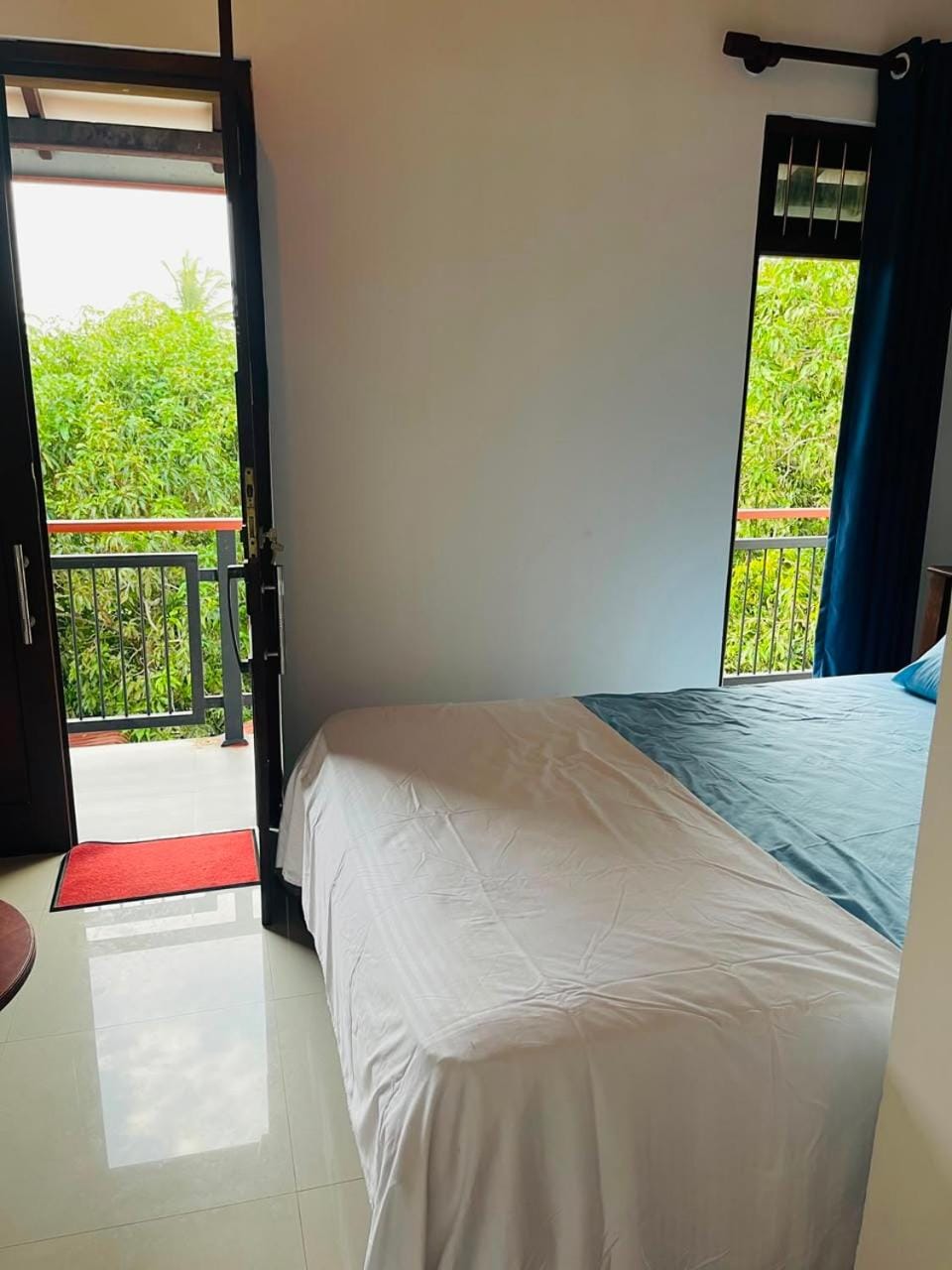 Aura House Apartment in Kamburugamuwa