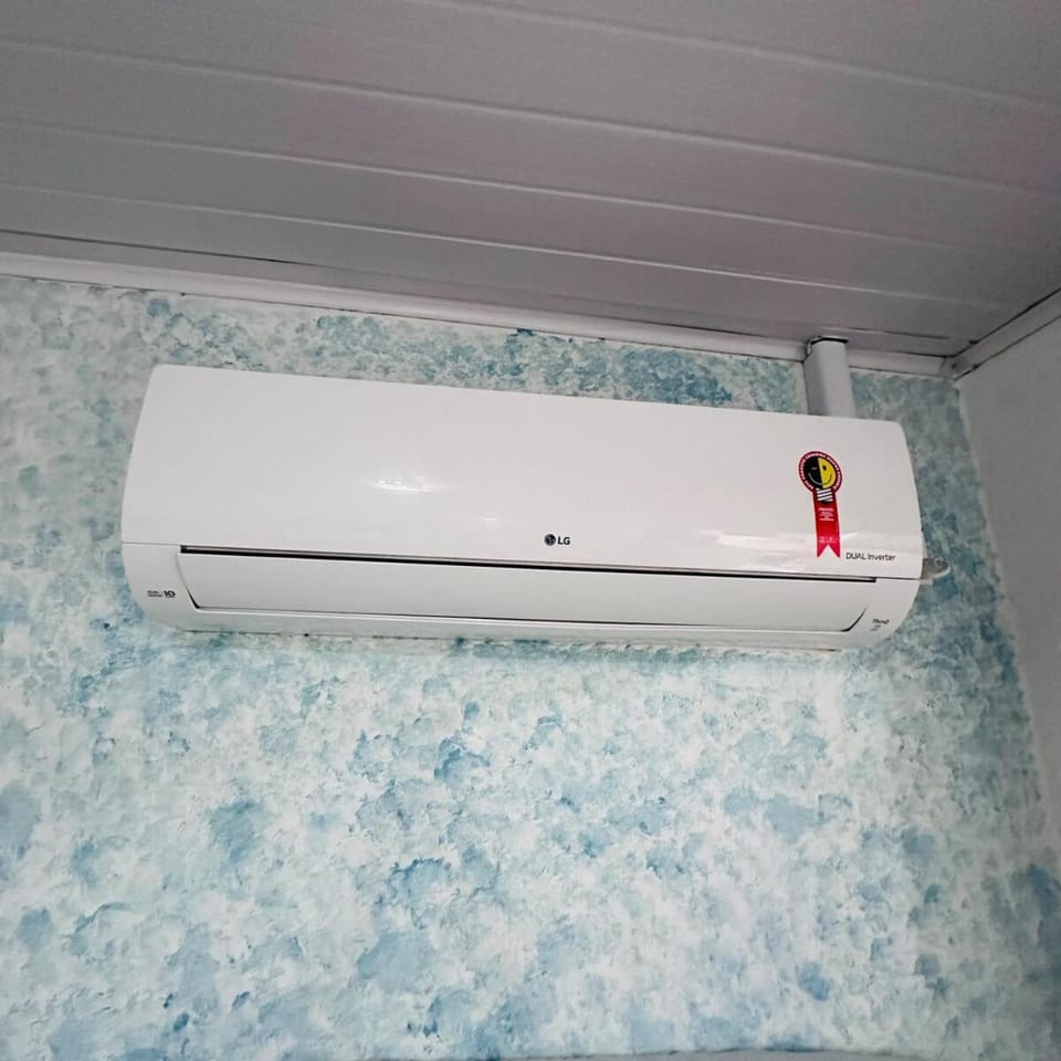internet, air conditioner