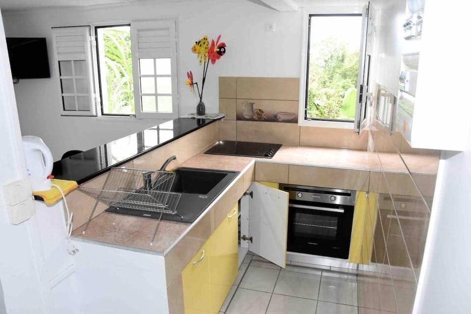 Chez Jaja et Juju Apartment in La Trinité