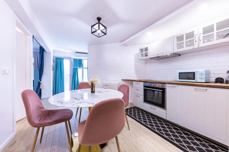 Chic Parisian 4stars Apt Oberkampf & Père-Lachaise Apartment in Paris