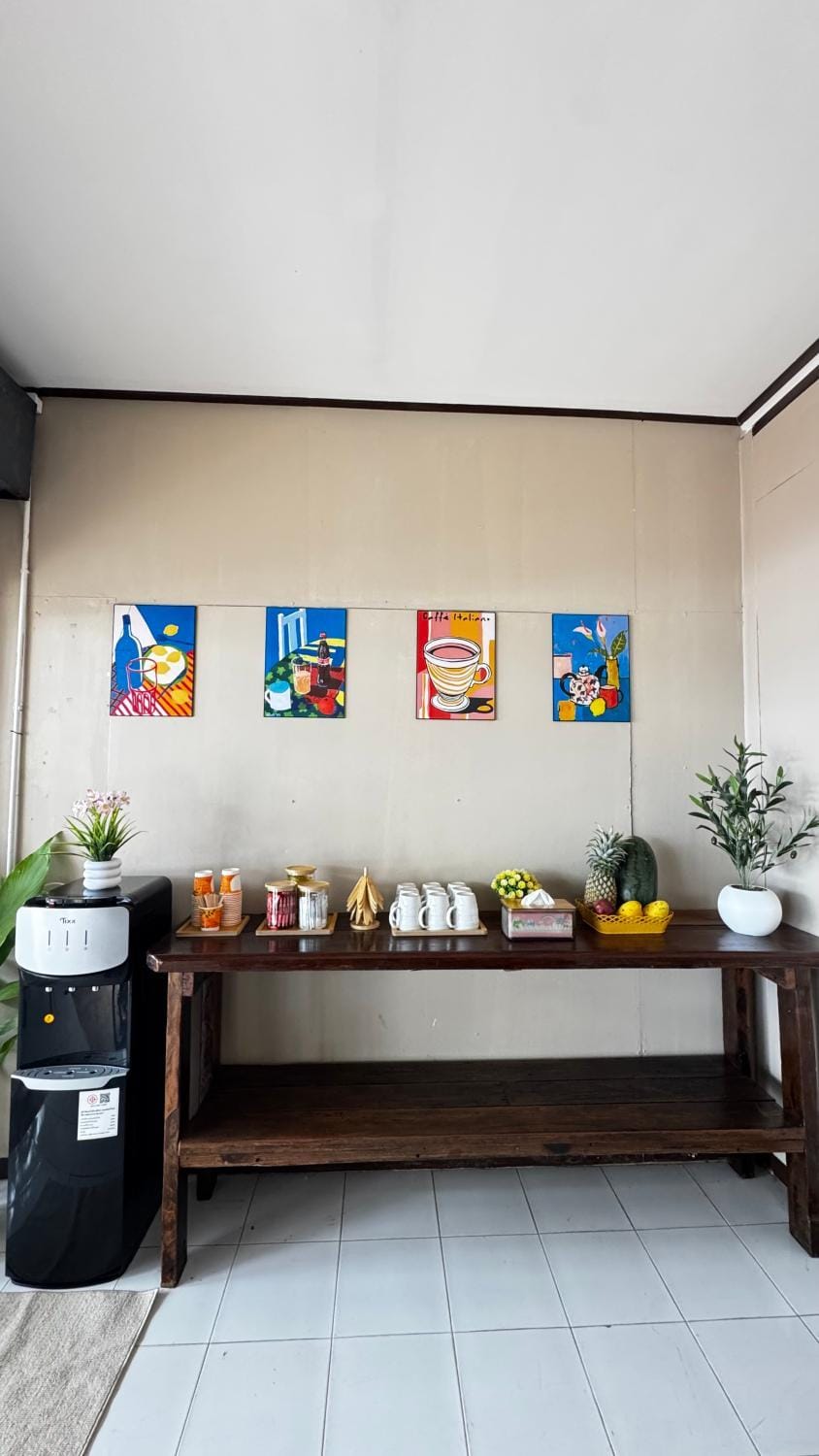 Coffee/tea facilities