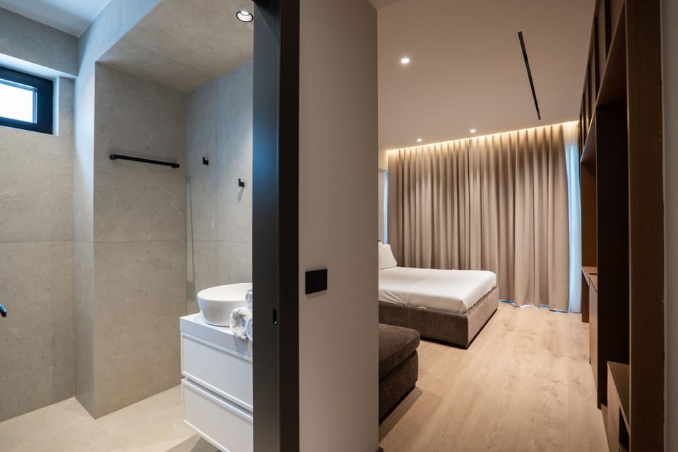 Bathroom, Photo of the whole room