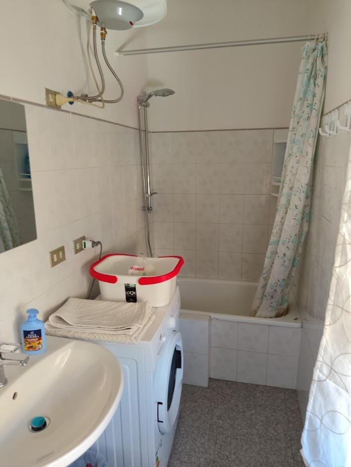 White Apartment Apartment in Alghero