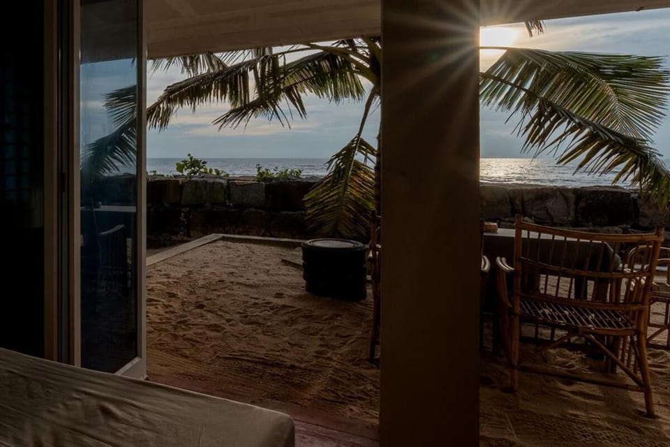 Beach House Pet-friendly beachfront 1bhk villa Villa in Alappuzha