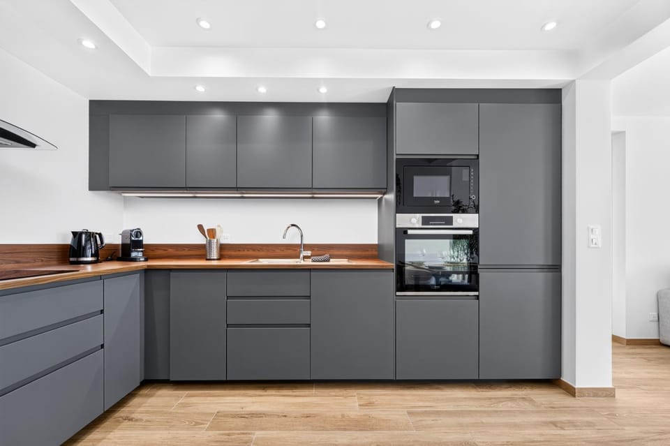 Kitchen or kitchenette, oven, stove, toaster