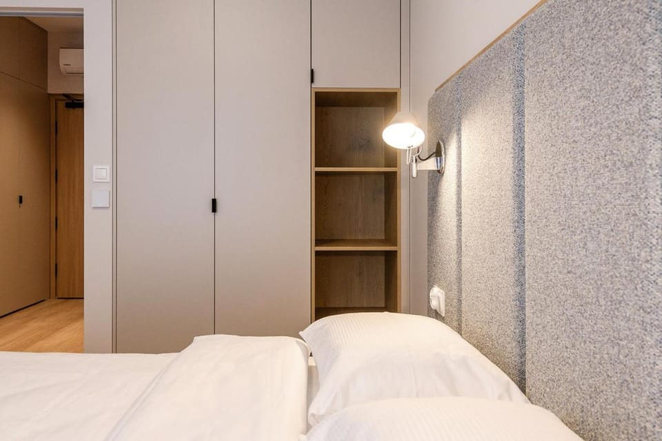 Bed, Photo of the whole room, Bedroom, wardrobe