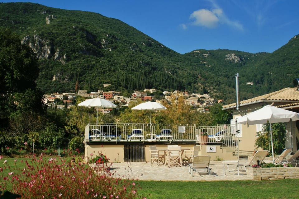 Patio, Natural landscape