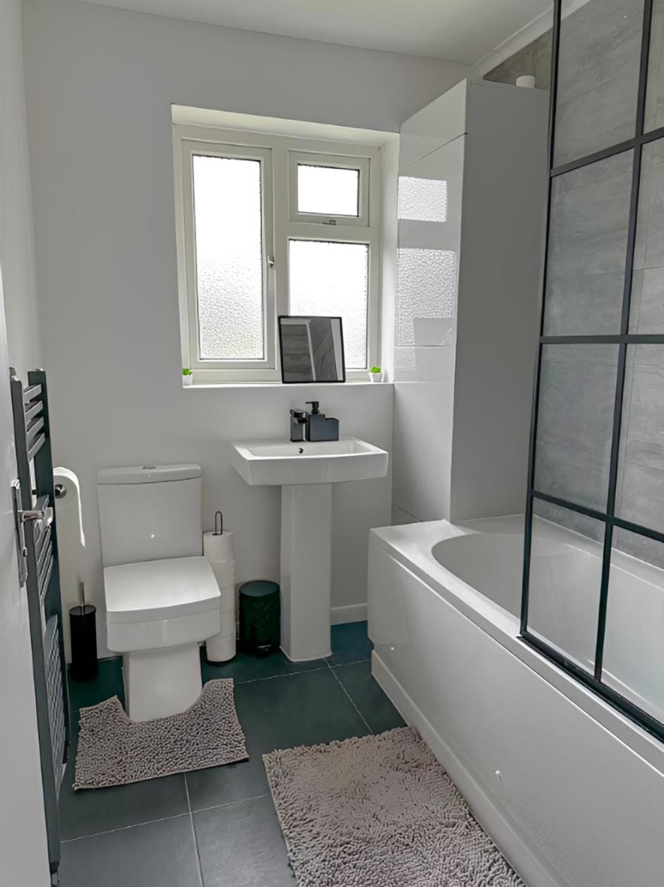 Bromley Cosy Long Stays Apartment in Hull