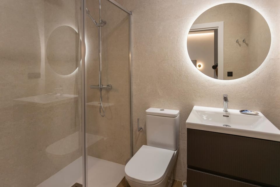 Shower, Bathroom