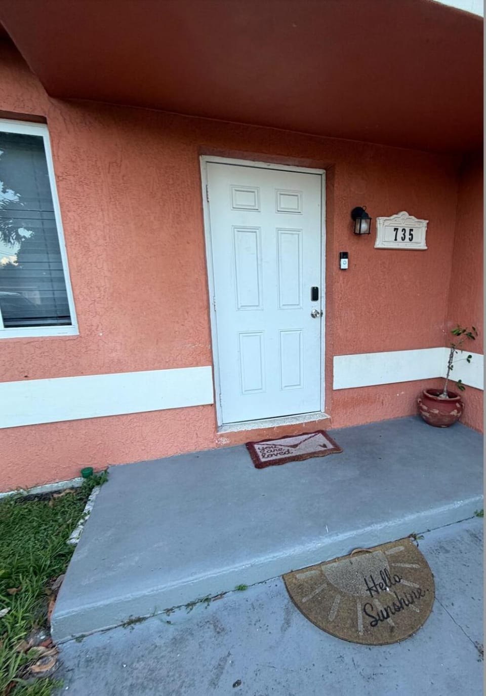 Property building, Facade/entrance