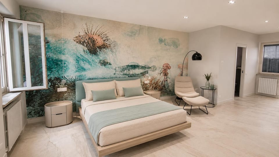 Bed, Photo of the whole room, Bedroom