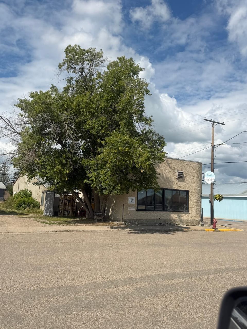 Property building, Day