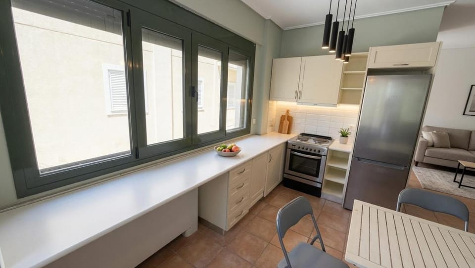 Glyfada Suite Prime no1 Apartment in South Athens