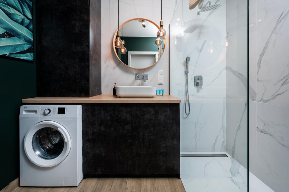 Shower, Bathroom, washing machine