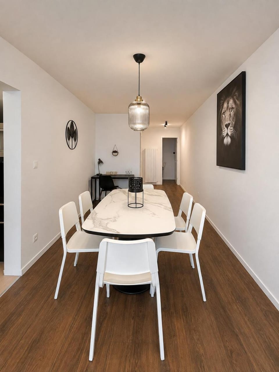 Living room, Seating area, Dining area