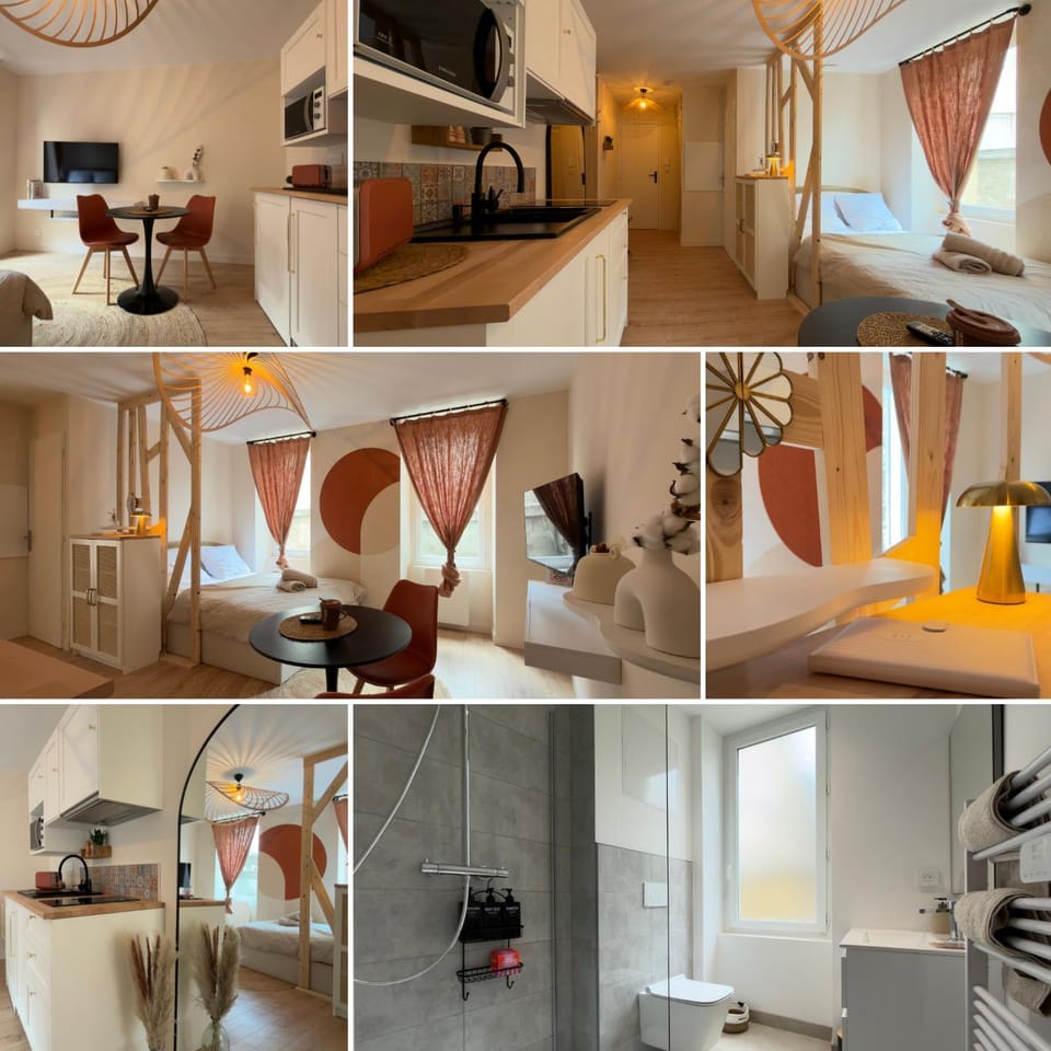 Bed, Living room, Photo of the whole room, Seating area, Bedroom