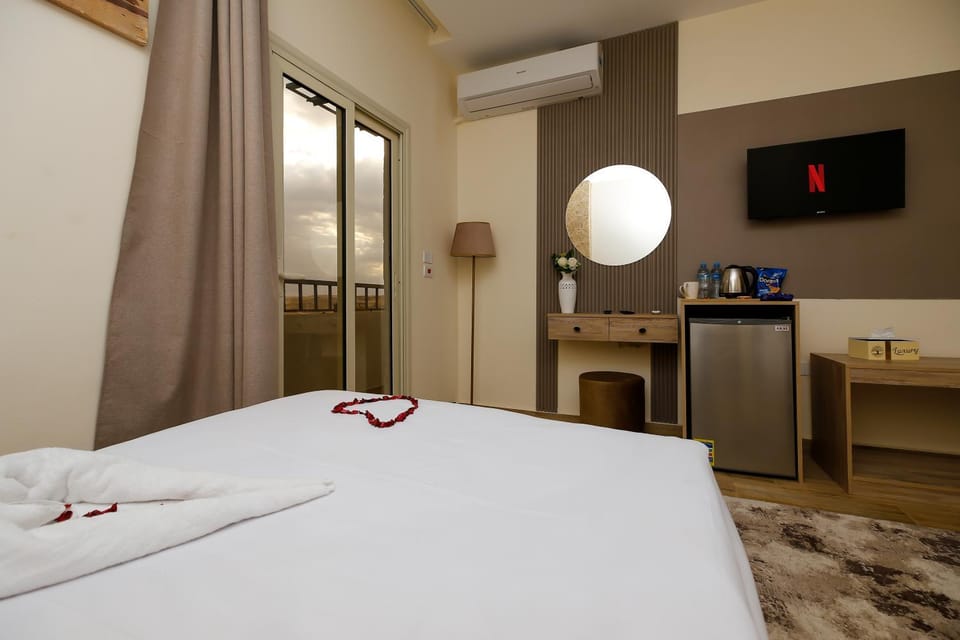 TV and multimedia, Balcony/Terrace, air conditioner