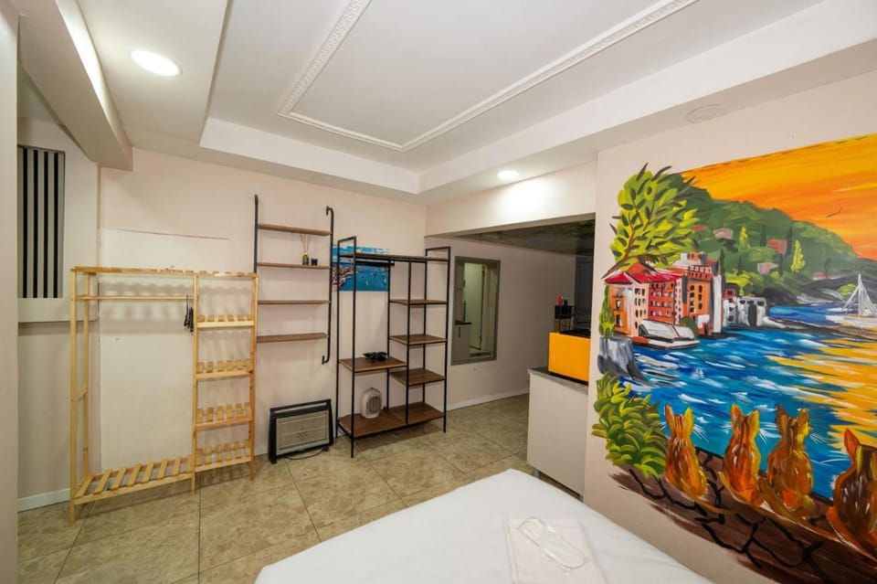 Bed, Kitchen or kitchenette, Photo of the whole room, Bedroom