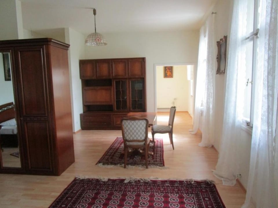 Photo of the whole room, Seating area, wardrobe