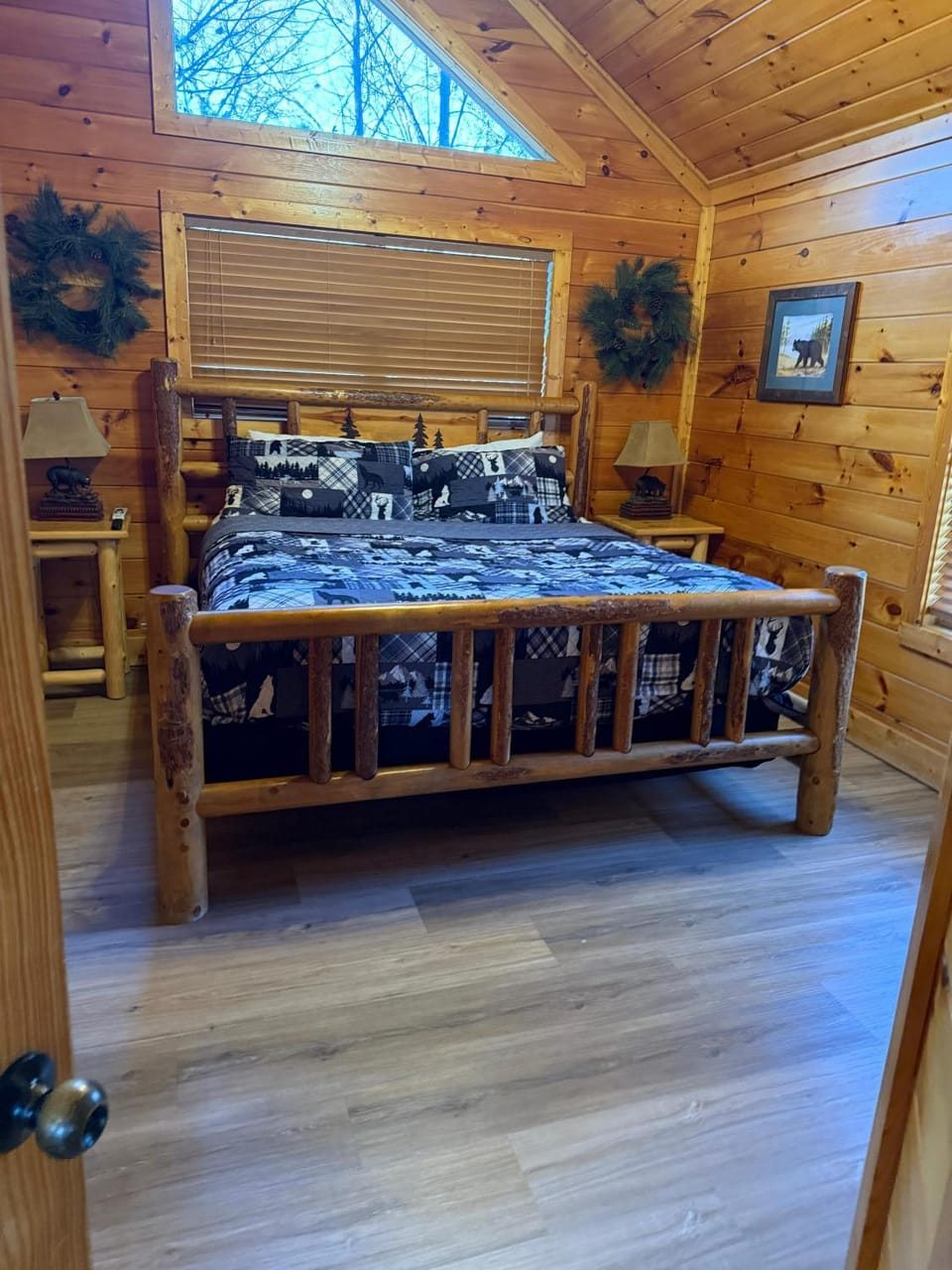 A Bear's Kind of Fun House in Gatlinburg