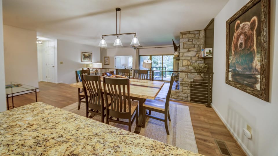Chetola Resort- APPALACHIAN 2 Apartment in Blowing Rock
