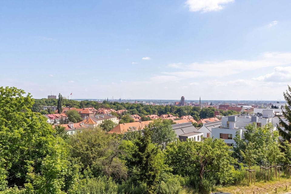 Day, Neighbourhood