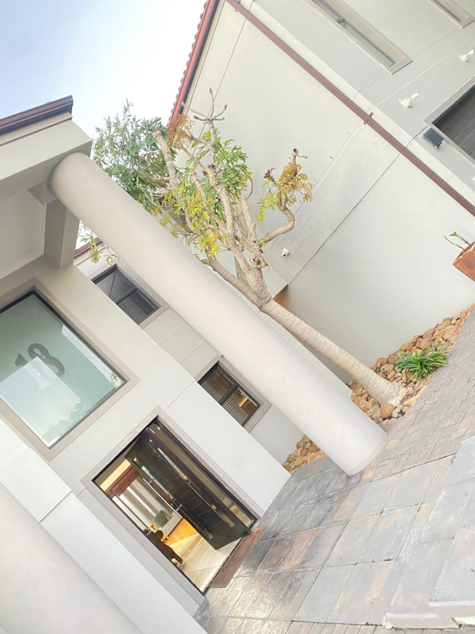 Property building, Facade/entrance, Day, View (from property/room), Balcony/Terrace