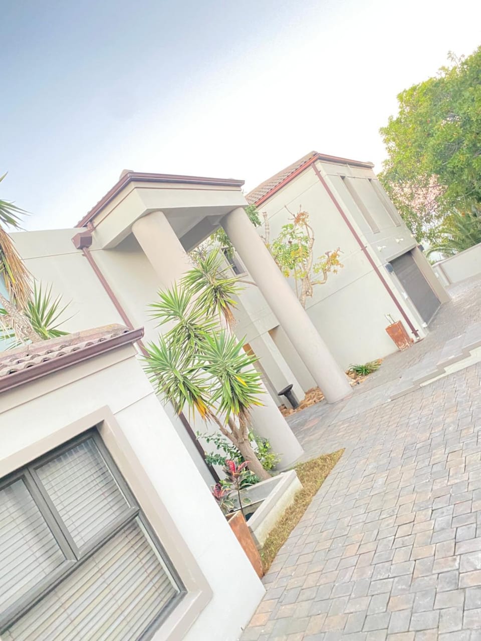 Property building, Day