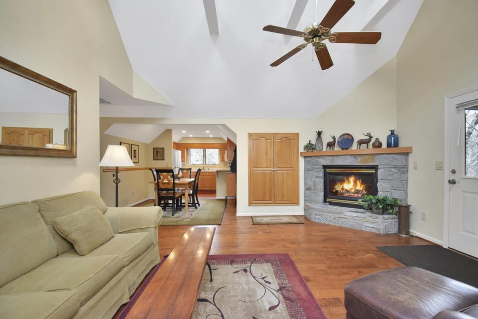 Living room, fireplace