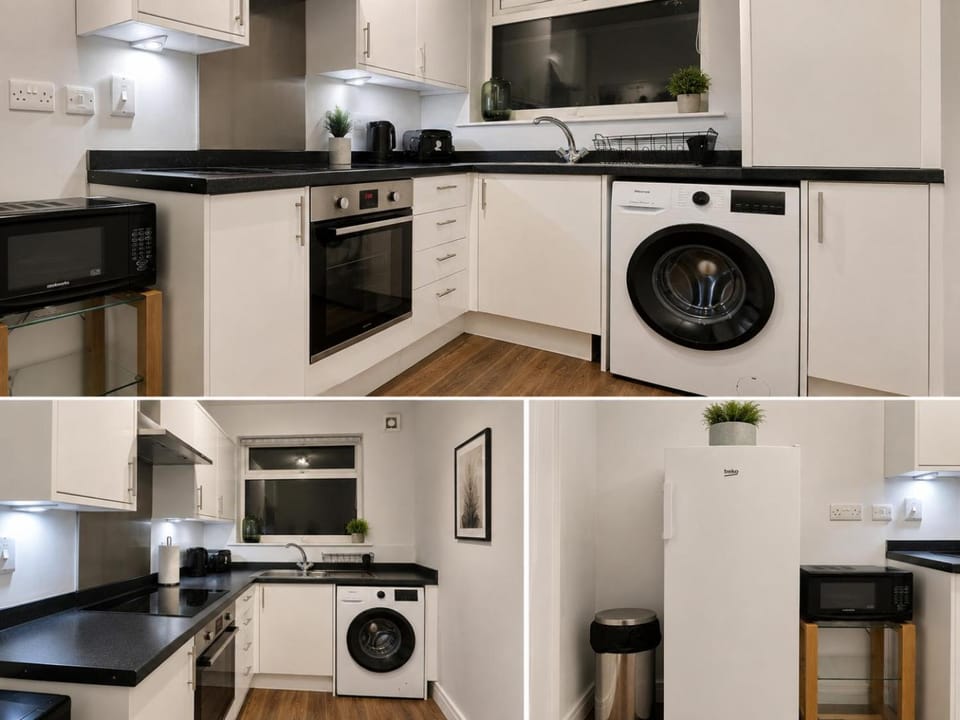 Kitchen or kitchenette, oven, stove, toaster, washing machine