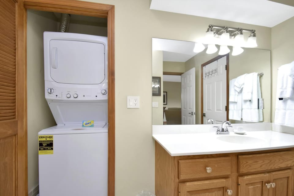laundry, washing machine, dryer