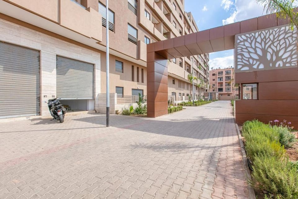 Appartement lumineux, 5min Menara Mall et M Avenue Apartment in Marrakesh