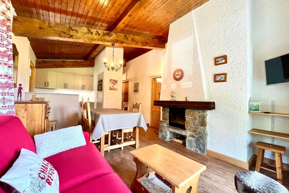 Ski-inski-out apartment with balcony in Combloux Apartment in Combloux