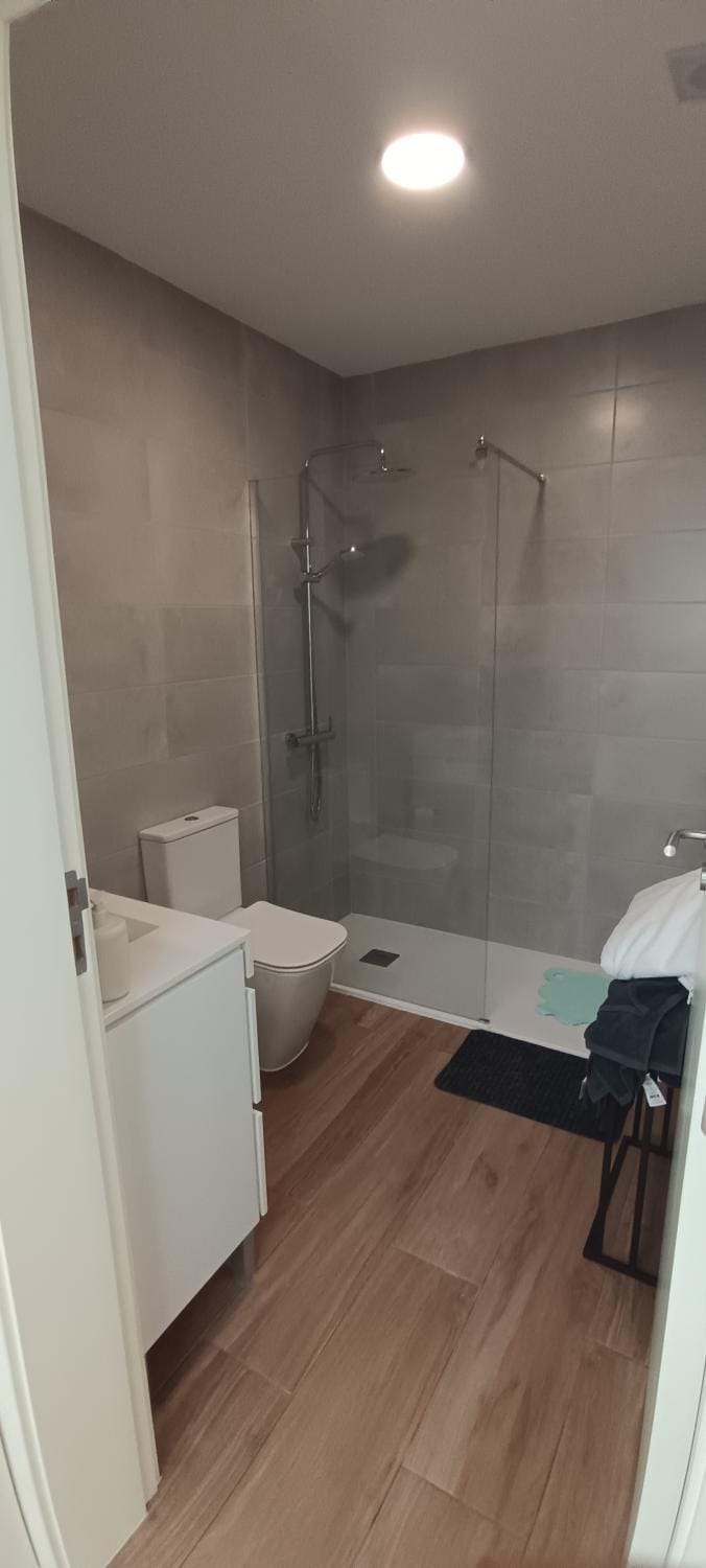 Shower, Bathroom
