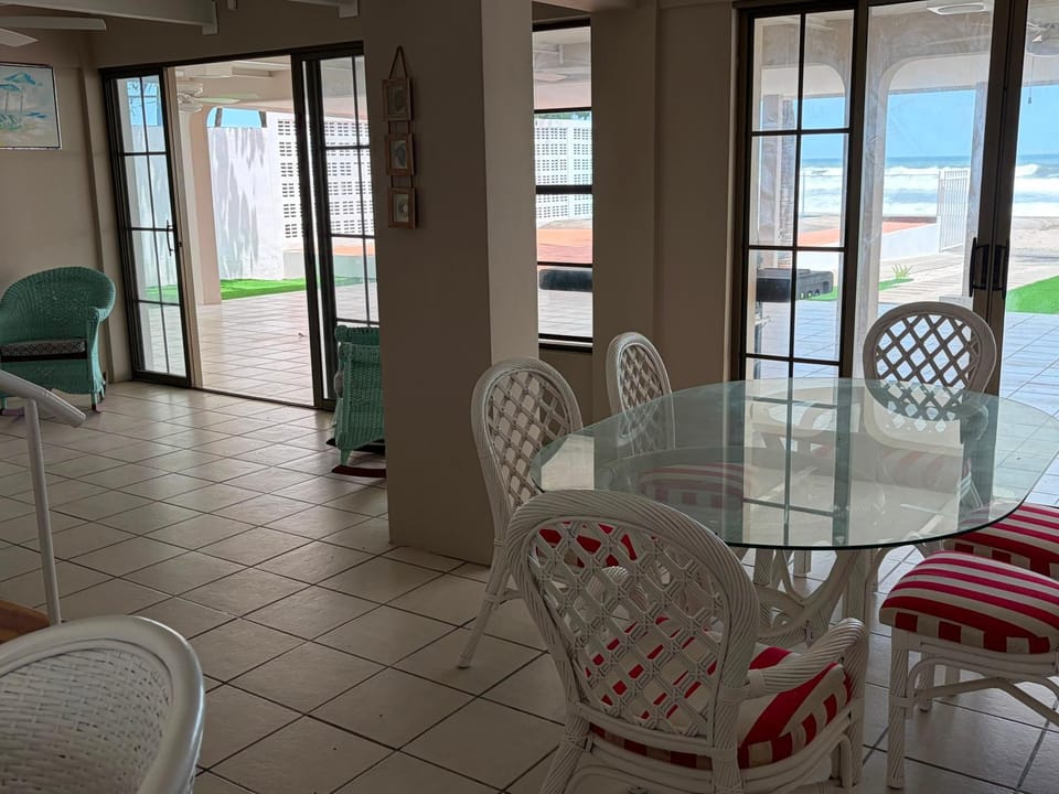 Beautiful beach house House in Managua (Department)