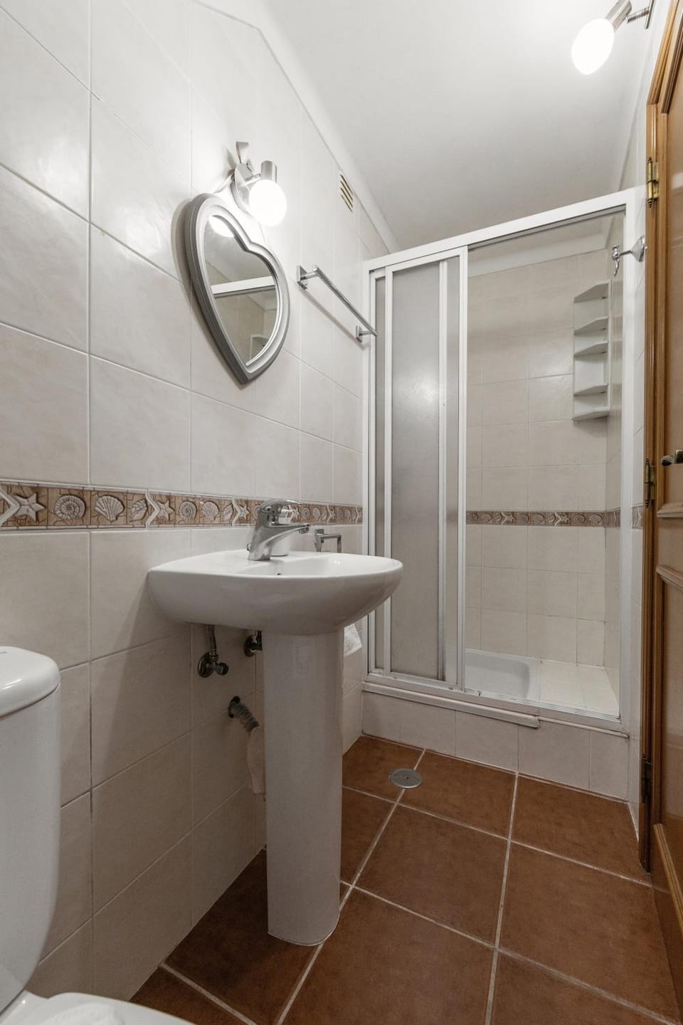 Shower, Bathroom, towels