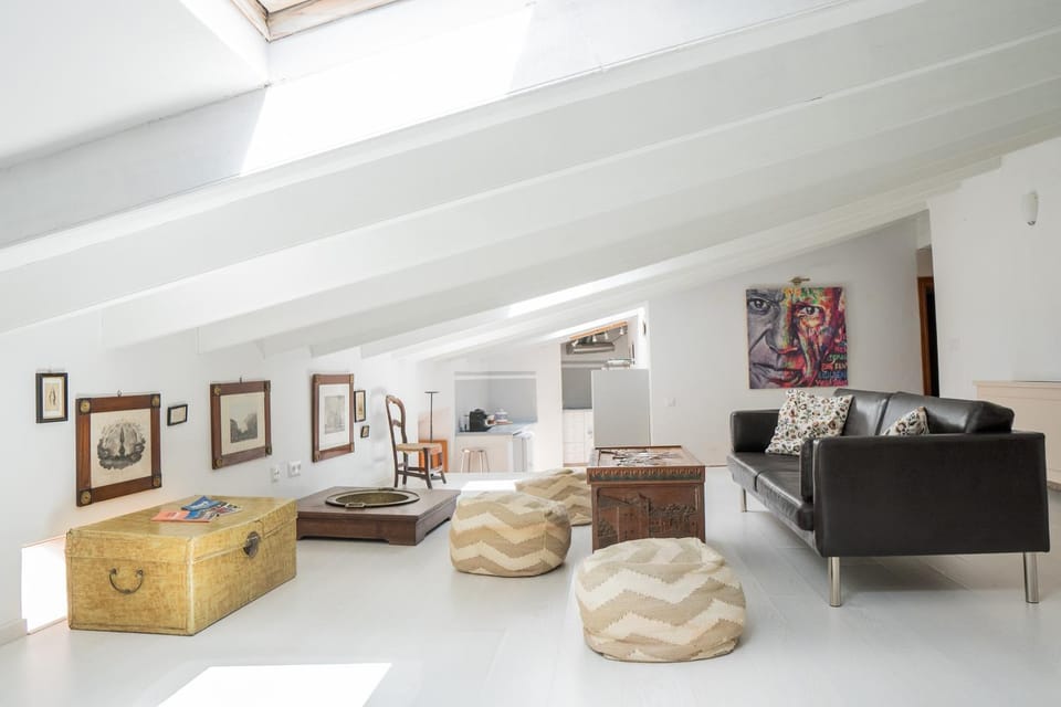 Property building, Living room
